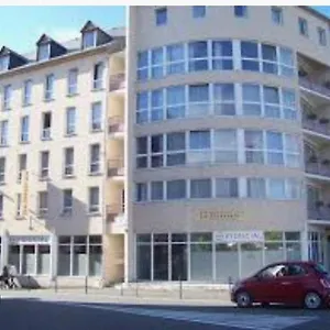 https://rsidence-la-closeraie.midi-pyreneeshotels.com